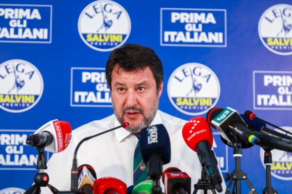 Milano, Conferenza stampa di Matteo Salvini