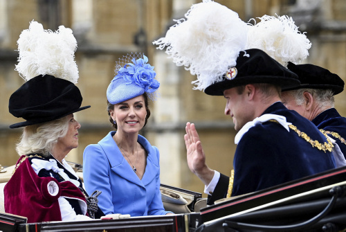 I reali inglesi al Garter service al castello di Windsor – FOTOGALLERY