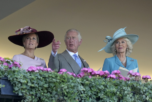 Grandi stelle per il Royal Ascot 2022 – FOTOGALLERY