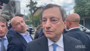 Draghi a Irpin : “Hanno distrutto tutto, ricostruiremo tutto”