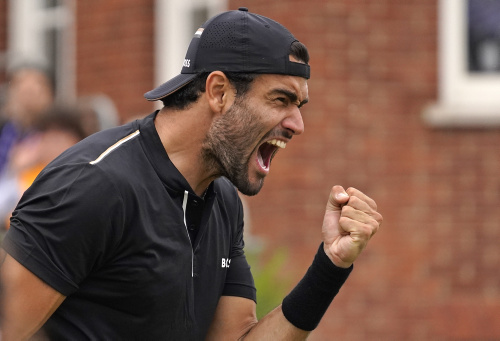 Berrettini al Queen’s: le immagini del trionfo azzurro – FOTOGALLERY