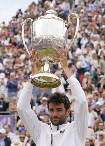 Berrettini al Queen’s: le immagini del trionfo azzurro – FOTOGALLERY