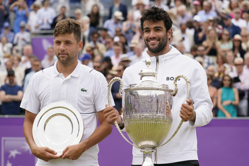 Berrettini al Queen’s: le immagini del trionfo azzurro – FOTOGALLERY