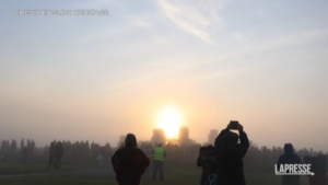 Il sole di Stonehenge nel solstizio d’estate