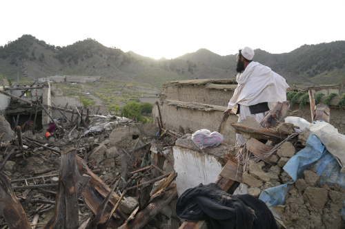 Inferno Afghanistan, oltre mille morti e tremila feriti il bilancio del terremoto