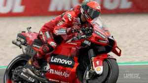 MotoGp, Bagnaia-show ad Assen, pole e record della pista