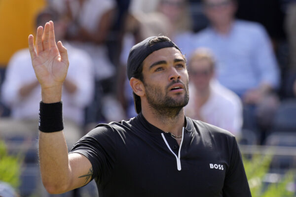 Berrettini positivo al covid, niente Wimbledon