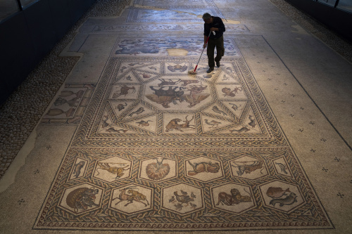 Splendidi mosaici romani esposti in Israele. Erano in tournée nei musei più importanti del mondo – FOTOGALLERY