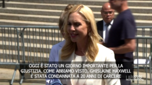 Condannata a 20 anni Ghislaine Maxwell, fu complice di Epstein