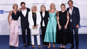 Presentati i Palinsesti Rai, tanti personaggi sul red carpet di Milano – FOTOGALLERY