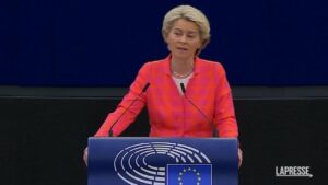 Von der Leyen: “Ue si prepari a tagli di gas dalla Russia”