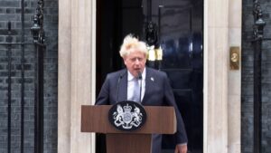 Dimissioni Boris Johnson: “In politica nessuno è lontanamente indispensabile”