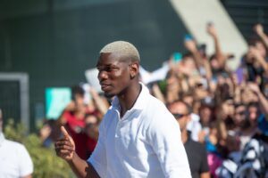 Juventus, l'arrivo di Paul Pogba al J Medical per le visite mediche