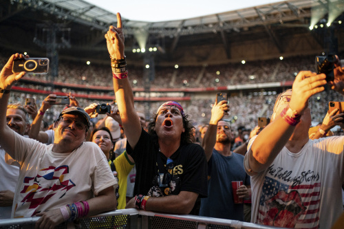 I Rolling Stones in concerto al Groupama Stadium di Lione – FOTOGALLERY