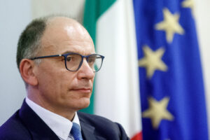 Letta archivia campo largo e guarda ad area Draghi, impossibile alleanza con M5S