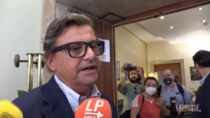 Elezioni, Calenda: “Benvenuti gli elettori del M5S ma Di Maio non so chi sia”