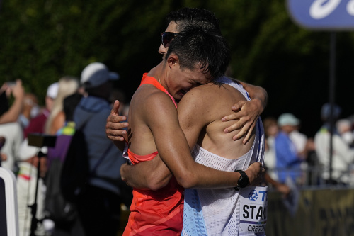 Stano da leggenda, è oro nella 35 km di marcia maschile – FOTOGALLERY