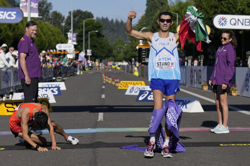 Stano da leggenda, è oro nella 35 km di marcia maschile – FOTOGALLERY