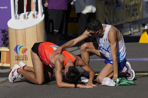 Stano da leggenda, è oro nella 35 km di marcia maschile – FOTOGALLERY