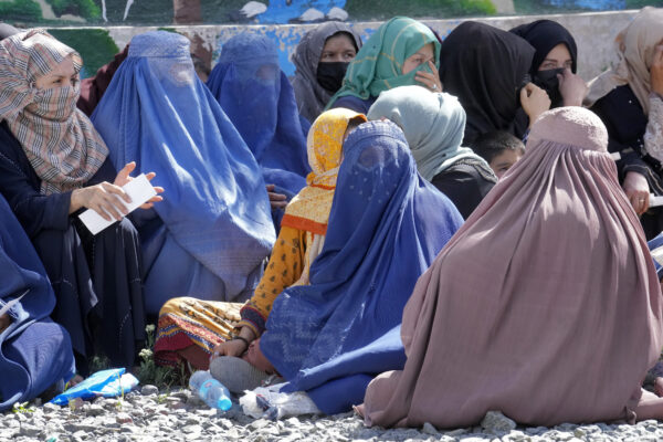 Afghanistan: devastante repressione dei talebani su donne e bambine