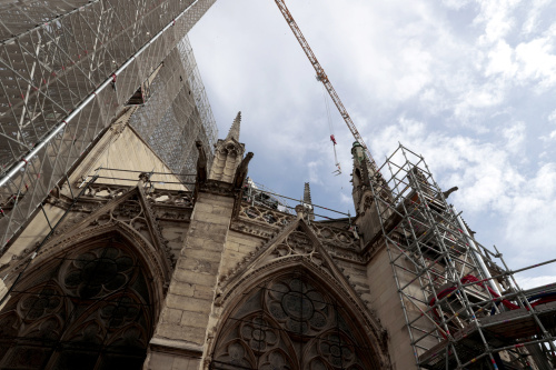 A tre anni dal rogo di Notre-Dame i lavori di restauro continuano – FOTOGALLERY