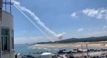 Taiwan: Cina lancia esercitazione militare senza precedenti e spara “missili di precisione”