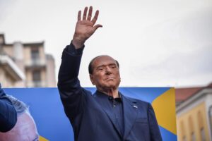 Elezioni, Berlusconi: “Io al Colle? È assolutamente fuori dalla mia testa”
