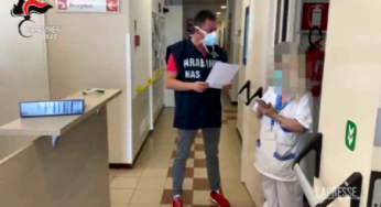 Blatte nelle cucine e operatori ubriachi nei centri per gli anziani