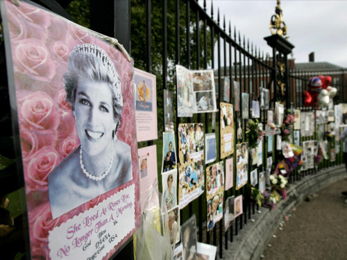 Tributo all’amata Lady Diana – FOTOGALLERY