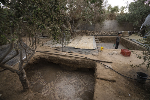 Trovato un raro mosaico bizantino nella Striscia di Gaza