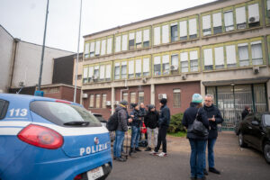 Beccaria, maltrattamenti e torture nel carcere minorile di Milano: 13 arresti