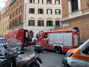 Roma, evacuato l’hotel Barberini per esalazioni tossiche