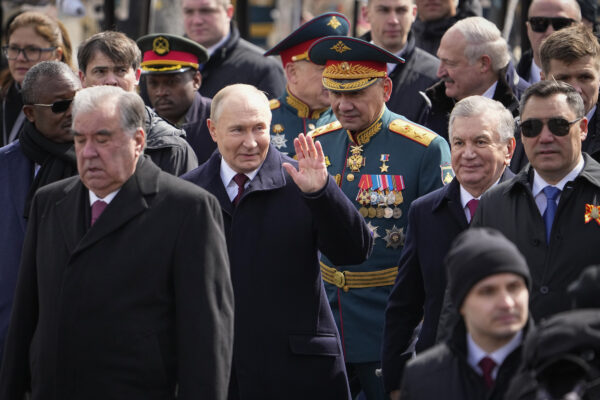 Russia, Putin: “Non permetteremo a nessuno di minacciarci”